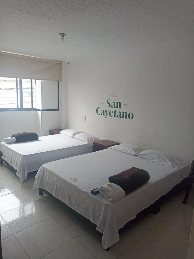 Hotel San Cayetano Ocaña エクステリア 写真